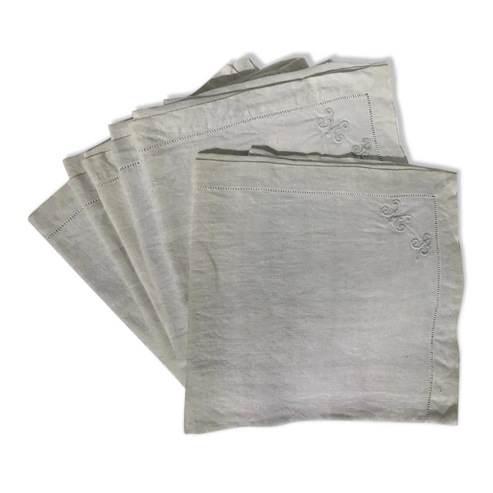 6 serviettes carrées lin mb brodé main dans l’angle