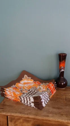 12 serviettes de table, années 70