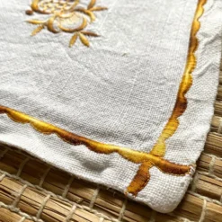 10 serviettes de table brodées