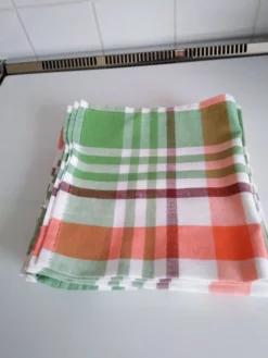 12 serviettes de table à carreaux vintage