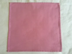 3 serviettes de table damassées 40 x 39