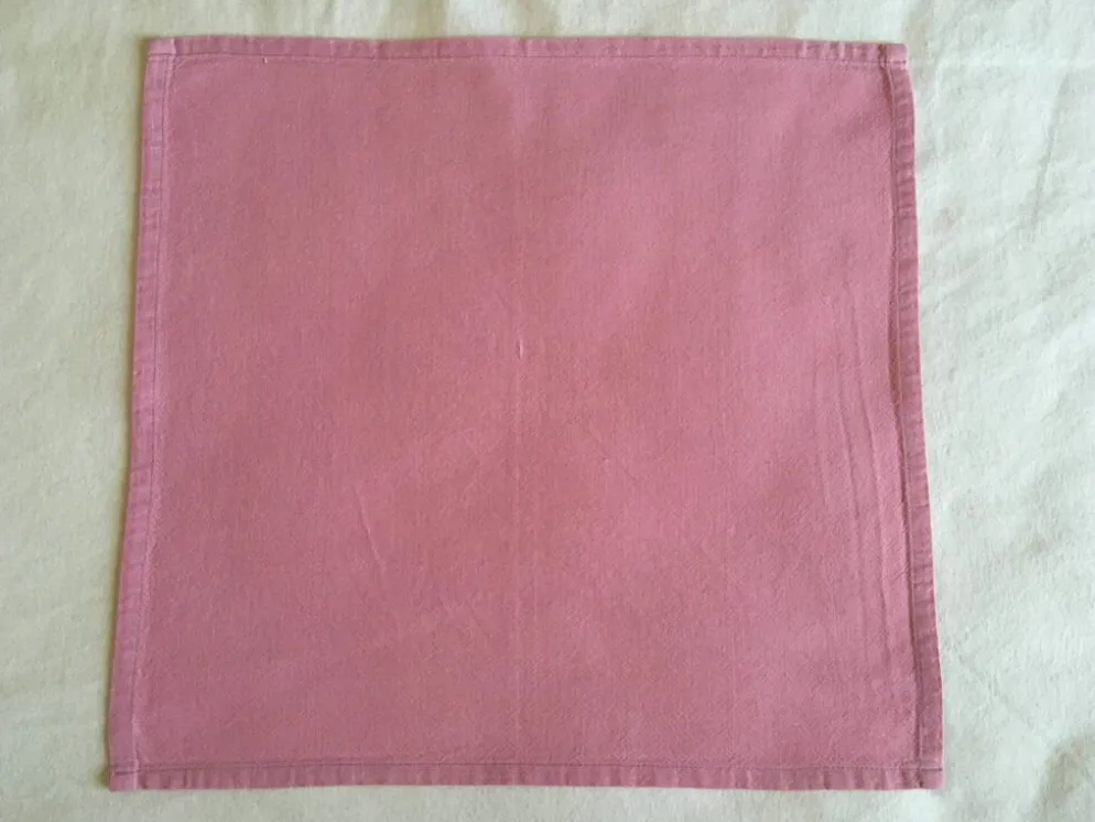 3 serviettes de table damassées 40 x 39