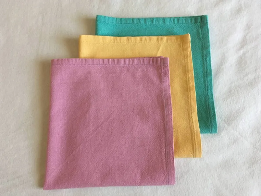 3 serviettes de table damassées 40 x 39