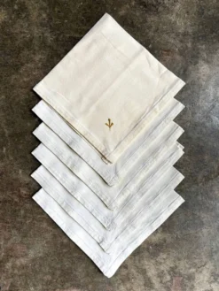 6 serviettes de table en coton beige brodé