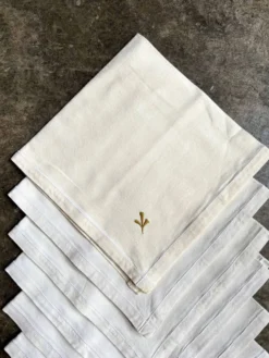6 serviettes de table en coton beige brodé