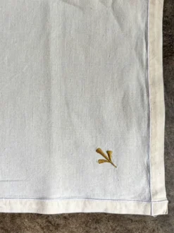 6 serviettes de table en coton beige brodé