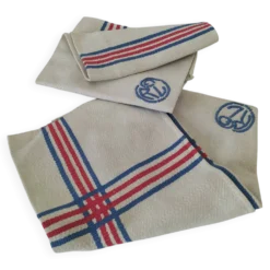 Serviettes de table monogrammées