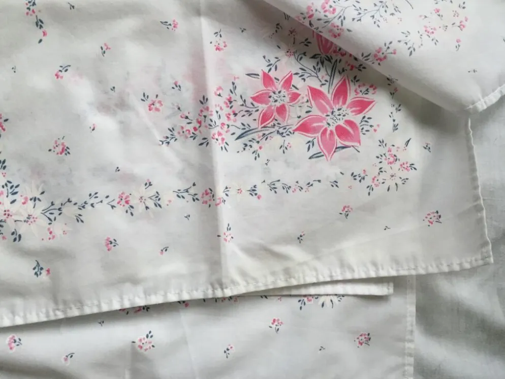 6 serviettes de table rétro motif fleuri vintage