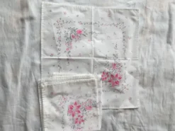 6 serviettes de table rétro motif fleuri vintage