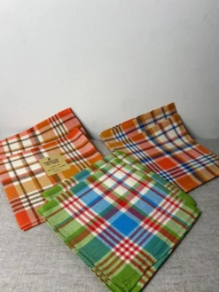 Serviettes de tables pur coton neuves vintage