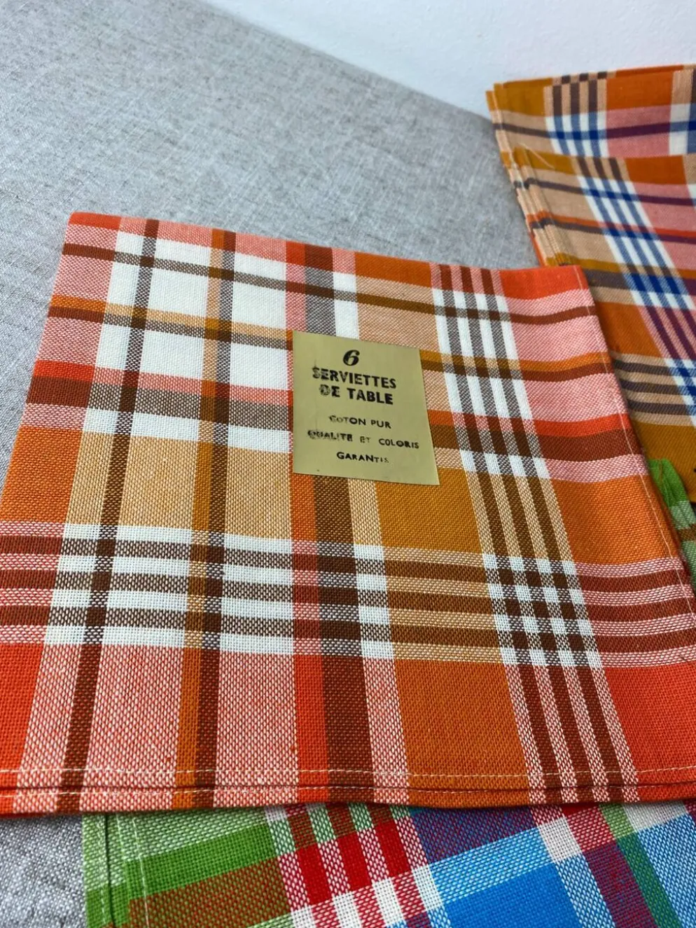 Serviettes de tables pur coton neuves vintage