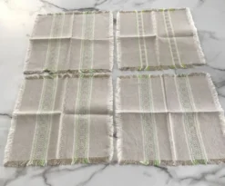 Serviettes de table vintage