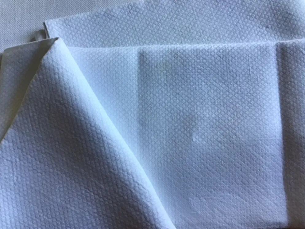 2 serviettes de toilette « pointe de diamant »