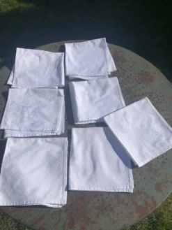 7 serviettes en coton damassé blanches, Christian Lacroix, vintage