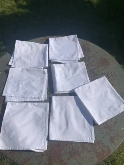 7 serviettes en coton damassé blanches, Christian Lacroix, vintage