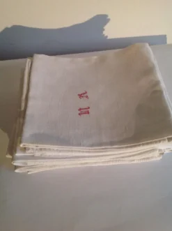 5 serviettes en coton damassées monogrammees