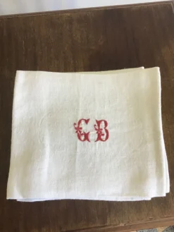 7 serviettes en coton damassé monogrammées
