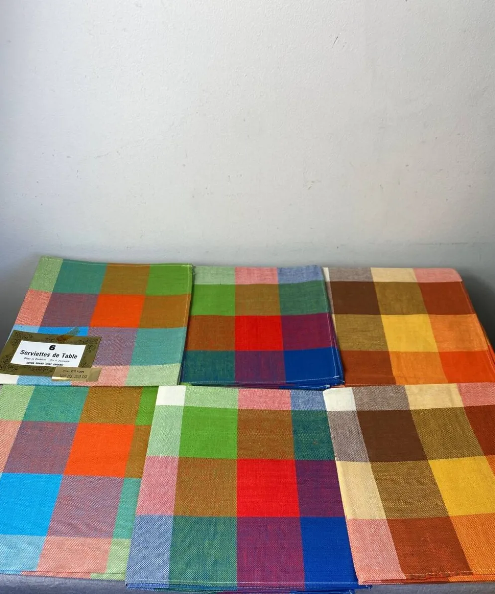 Serviettes pue coton modèle vintage à carreaux