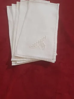 5 serviettes à thé