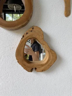 Set de 4 miroirs organiques brutalistes en bois années 50