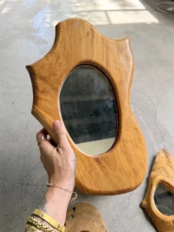 Set de 4 miroirs organiques brutalistes en bois années 50
