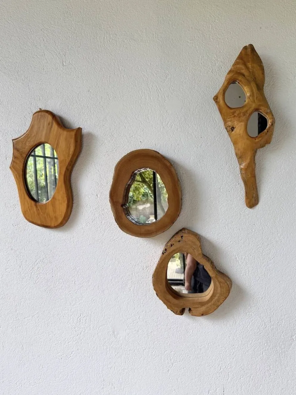 Set de 4 miroirs organiques brutalistes en bois années 50