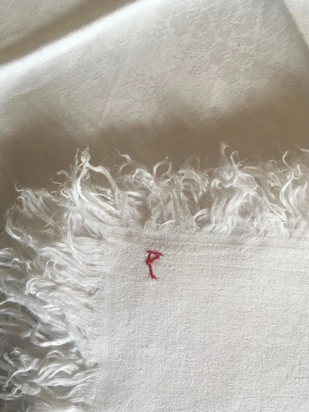 Set de 8 serviettes de damas de lin frangé fin 19e