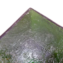 Socle en acrylique translucide vert bouteille