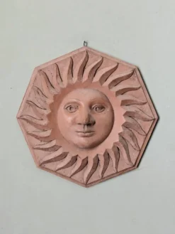 Soleil artisanal en terre cuite terracotta décoration murale vintage bohème