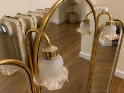 Specchiera vintage a trittico in ottone con applique