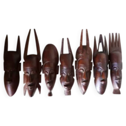 Série de 7 masques semainiers – Artisanat d'art Sénégal (années 80) – Bois