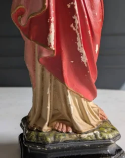 Statue du Christ ancienne