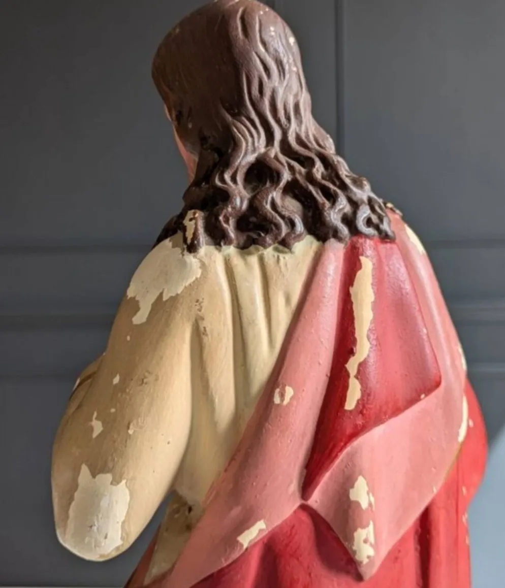 Statue du Christ ancienne