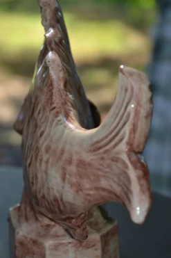Statuette poisson en céramique signée