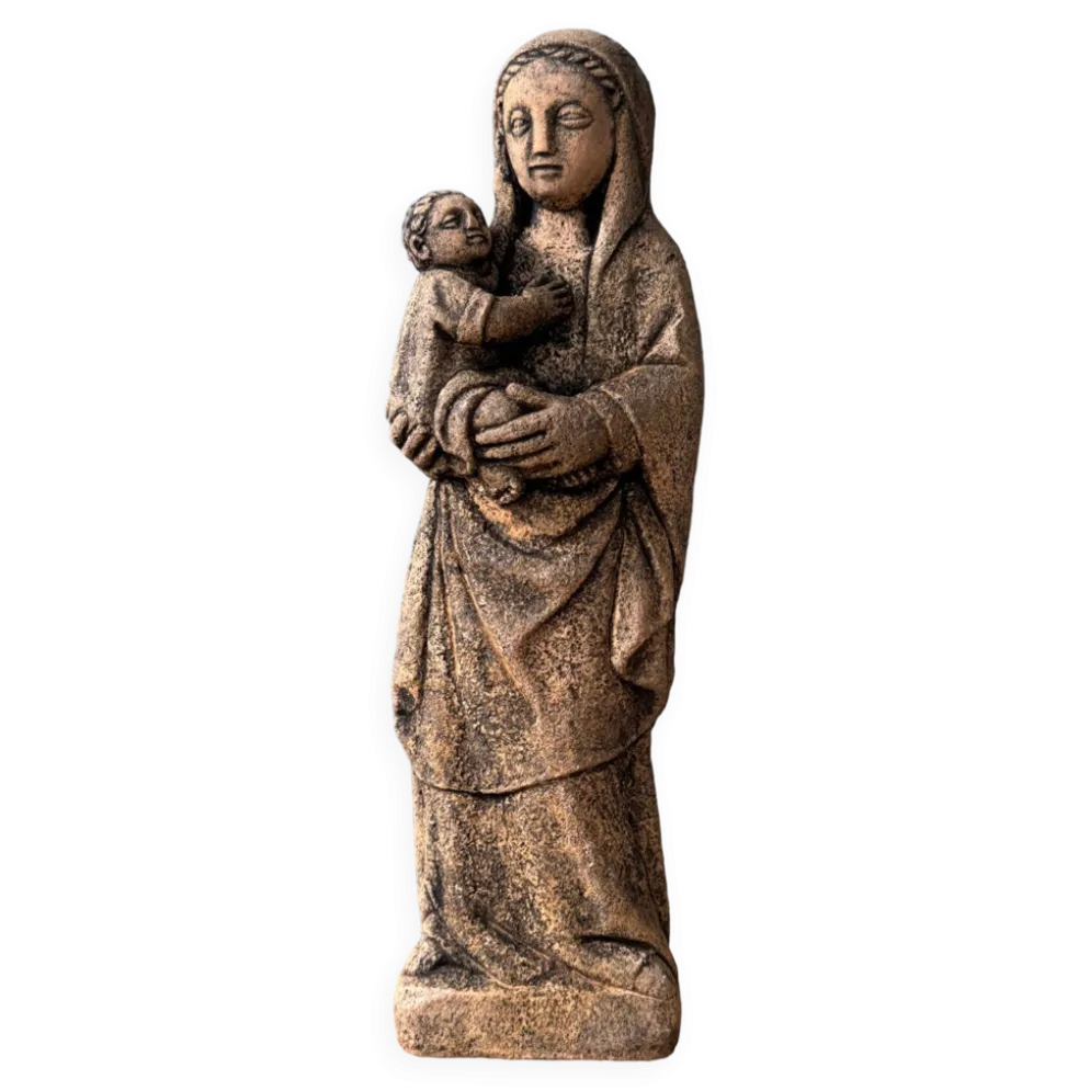 Statue vierge à l’enfant