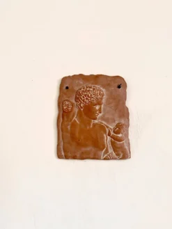 Stèle à l’antique terre cuite à accrocher