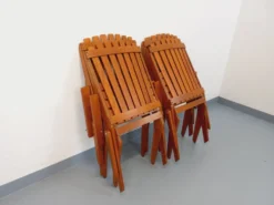 Suite de 4 fauteuils de jardin vintage en bois de hêtre des années 60