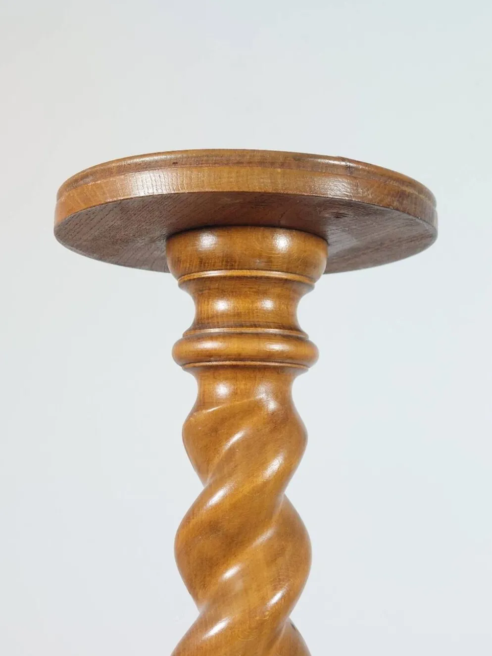 Support à fleurs en spirale en bois tourné vintage