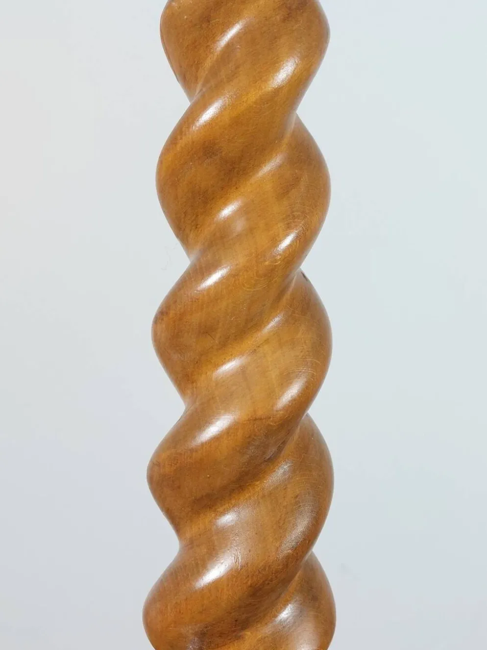 Support à fleurs en spirale en bois tourné vintage