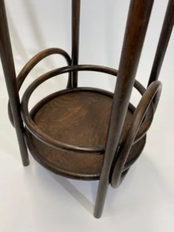 Supports à fleurs par Thonet No.908