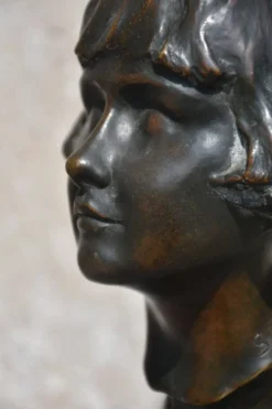 Suzy De Grauw, Tête de fille (1918)