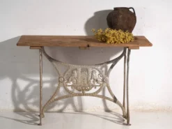Table de jardin ancienne en fonte – Europe centrale, vers 1900