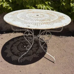 Table de jardin des années 50 France