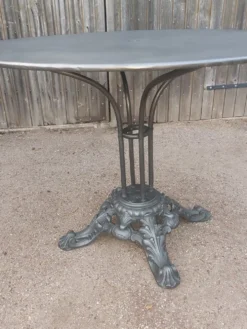 Table de jardin louis vuitton 1930