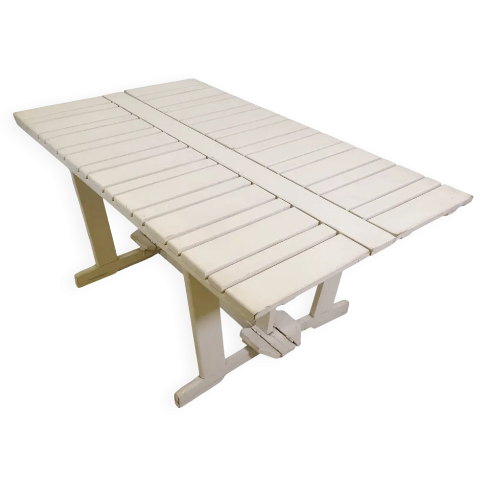 Table de jardin pliante en bois de style mid-century par Triconfort, modèle Riviera, années 1970.