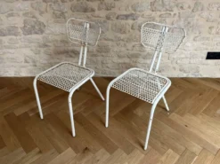 Table de jardin Radar par René Malaval