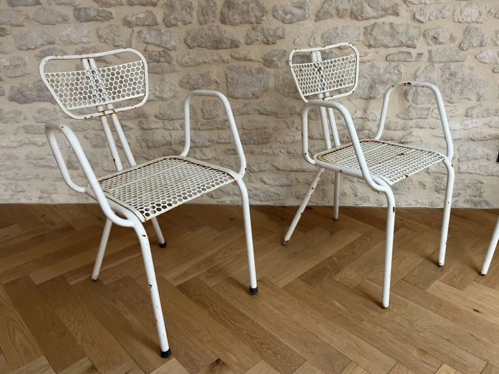 Table de jardin Radar par René Malaval