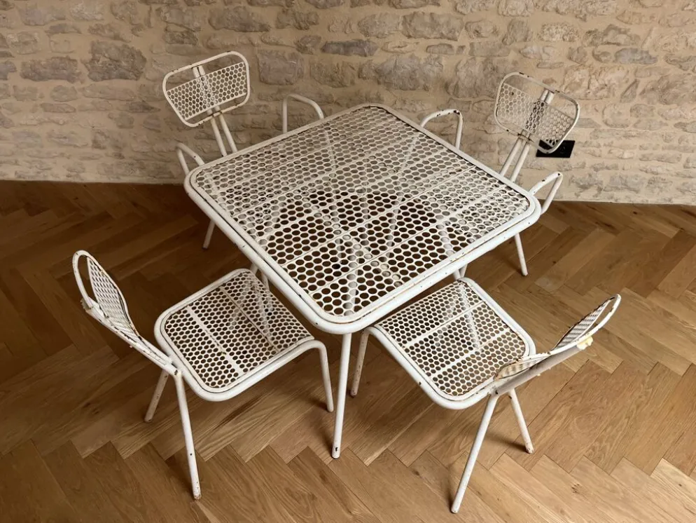 Table de jardin Radar par René Malaval