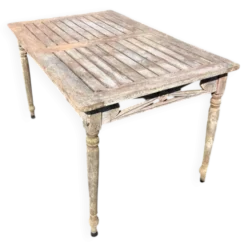 Table en teck pour terrasse et balcon
