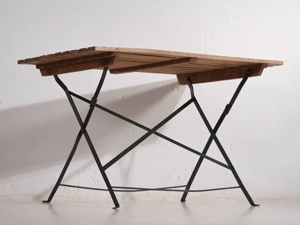 Table pliante d’extérieur ancienne (c.1920)